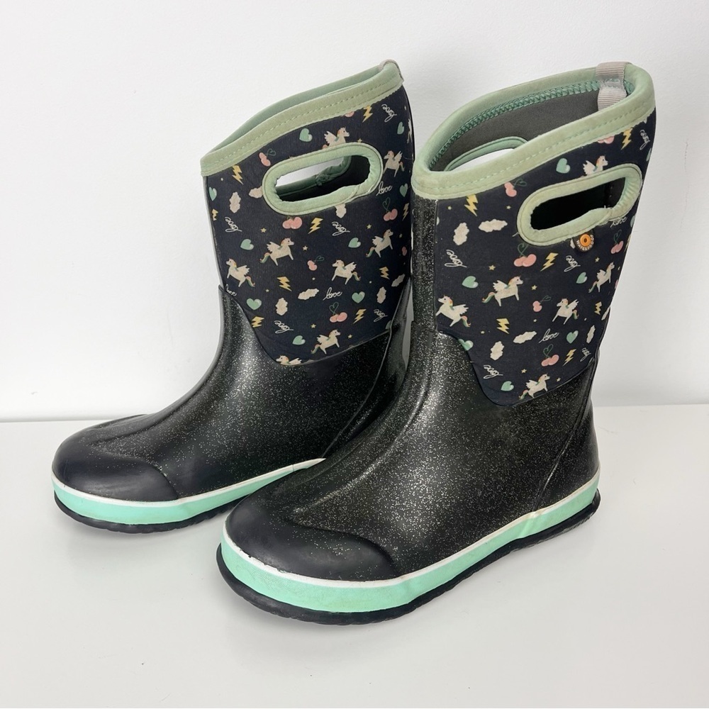 Bogs | Classic Pegasus Kids' 3 Season Boots Size 4